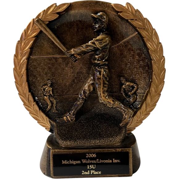 Bronze baseball Trophy - Picture 2 of 8